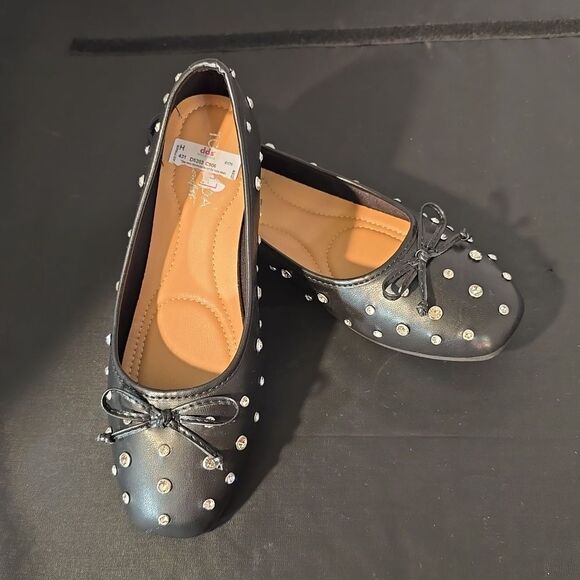 BRAND NEW TOP MODA BOWNOT RHINESTONE EMBELLISHMENTS BALLET FLATS - Picture 12 of 15